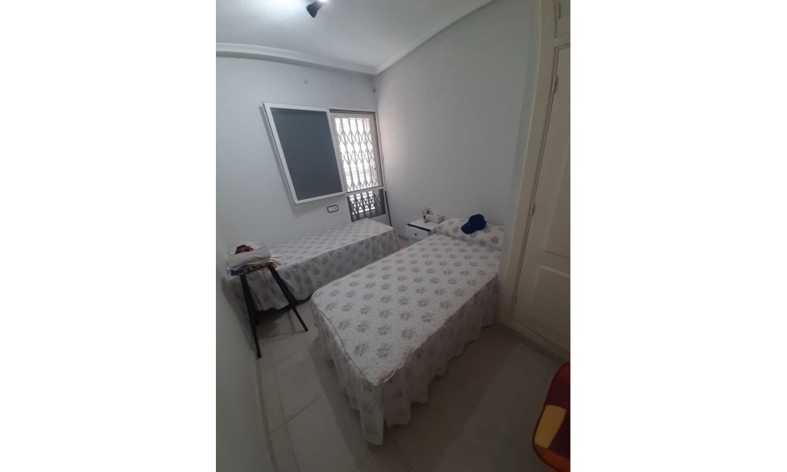 Wiederverkauf - Town House -
Torrevieja - Costa Blanca