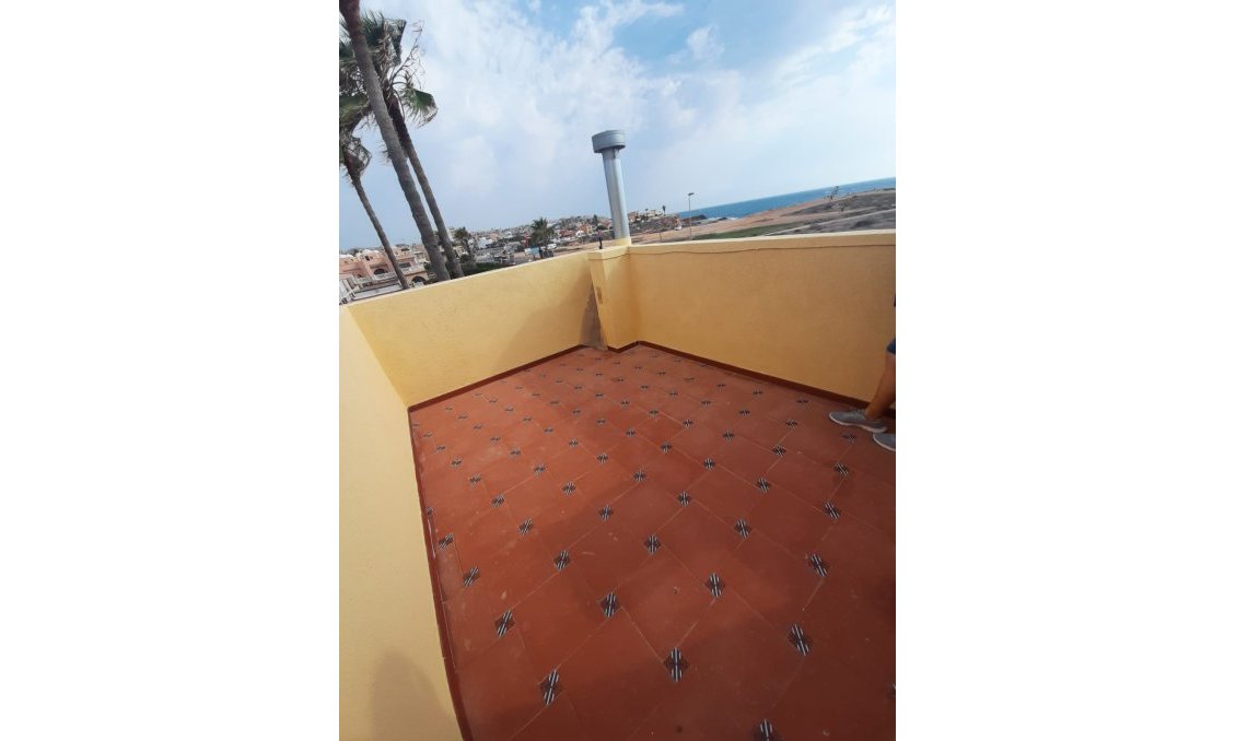 Wiederverkauf - Town House -
Torrevieja - Costa Blanca