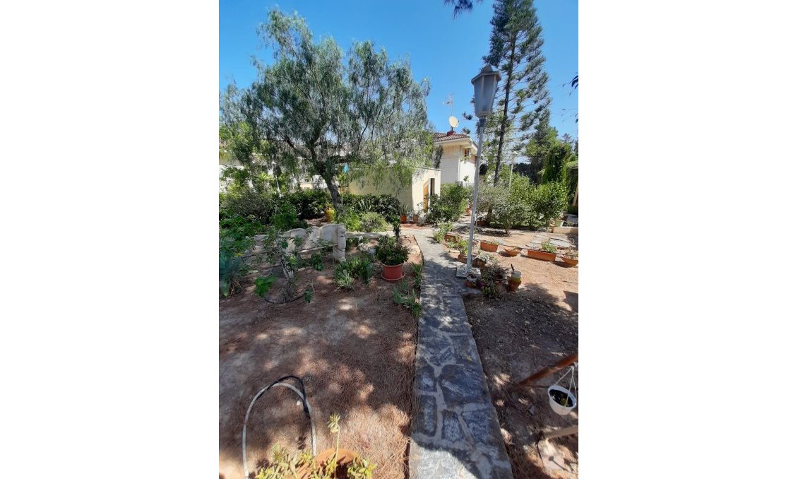 Wiederverkauf - Villa -
Orihuela Costa - Costa Blanca