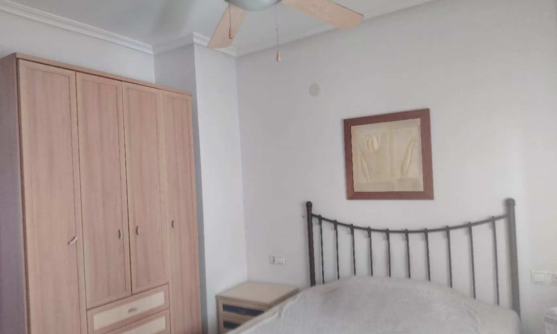 Használt Ingatlanok - Apartman -
Torrevieja - Costa Blanca