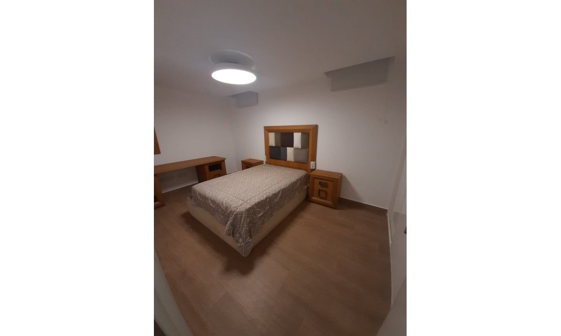 Használt Ingatlanok - Villa -
San Miguel de Salinas - Inland