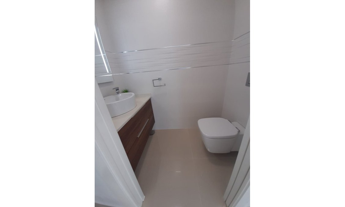 Használt Ingatlanok - Villa -
San Miguel de Salinas - Inland