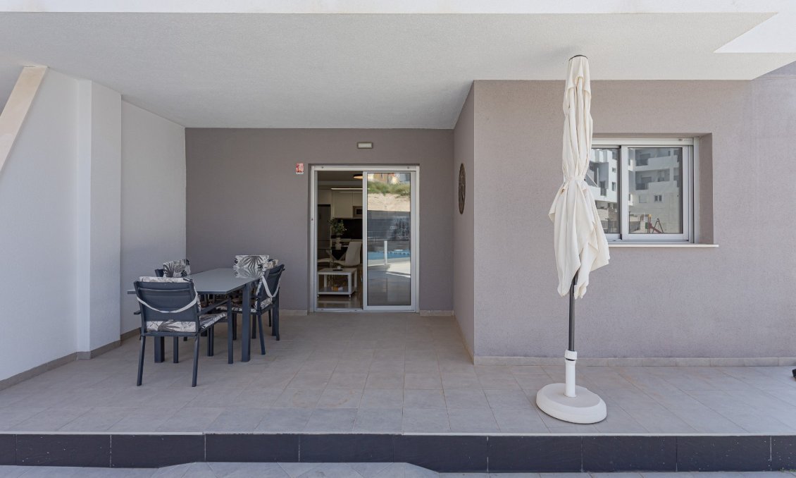 Használt Ingatlanok - Apartman -
Orihuela Costa - Costa Blanca