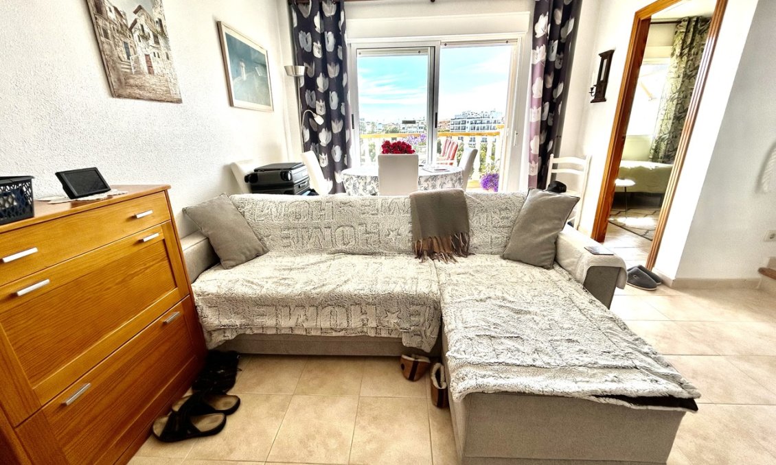 Használt Ingatlanok - Tetőtéri lakás -
La Zenia - Costa Blanca