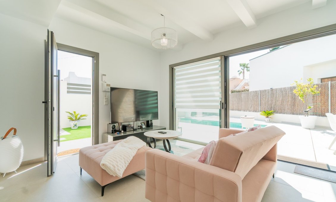 Használt Ingatlanok - Villa -
Orihuela Costa - Costa Blanca