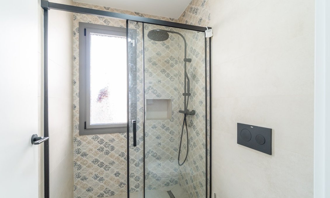 Használt Ingatlanok - Villa -
Orihuela Costa - Costa Blanca