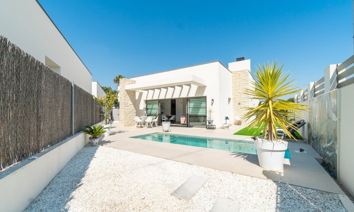 Használt Ingatlanok - Villa -
Orihuela Costa - Costa Blanca