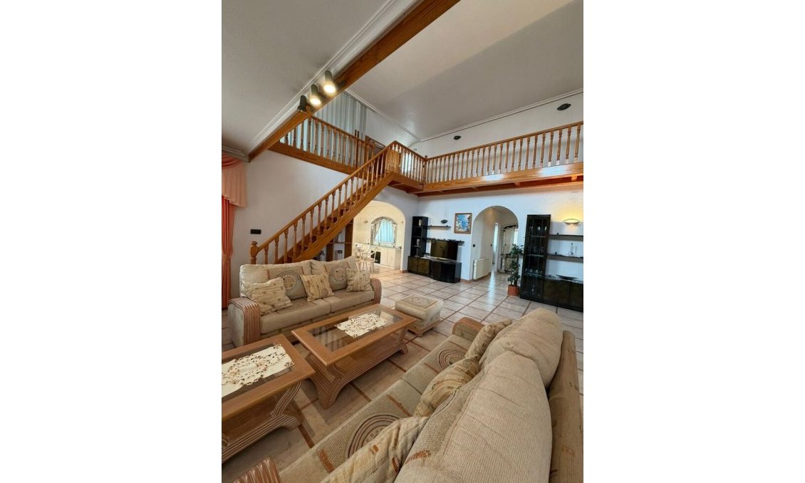 Használt Ingatlanok - Villa -
Playa Flamenca - Costa Blanca