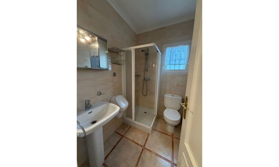 Használt Ingatlanok - Villa -
Playa Flamenca - Costa Blanca