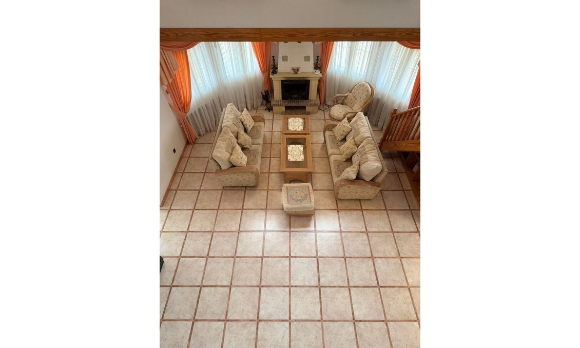 Használt Ingatlanok - Villa -
Playa Flamenca - Costa Blanca