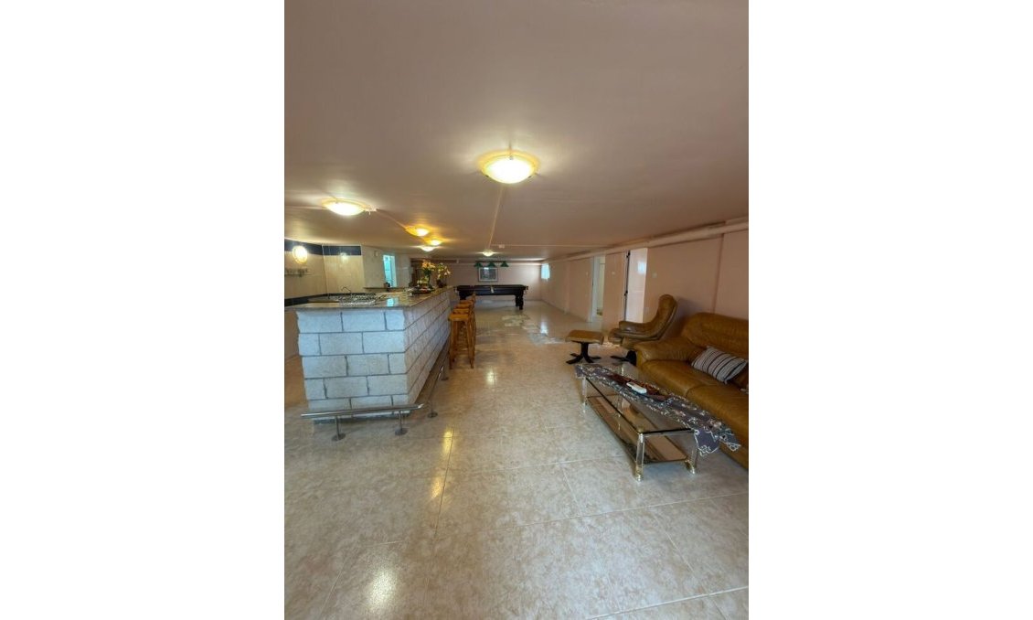 Használt Ingatlanok - Villa -
Playa Flamenca - Costa Blanca