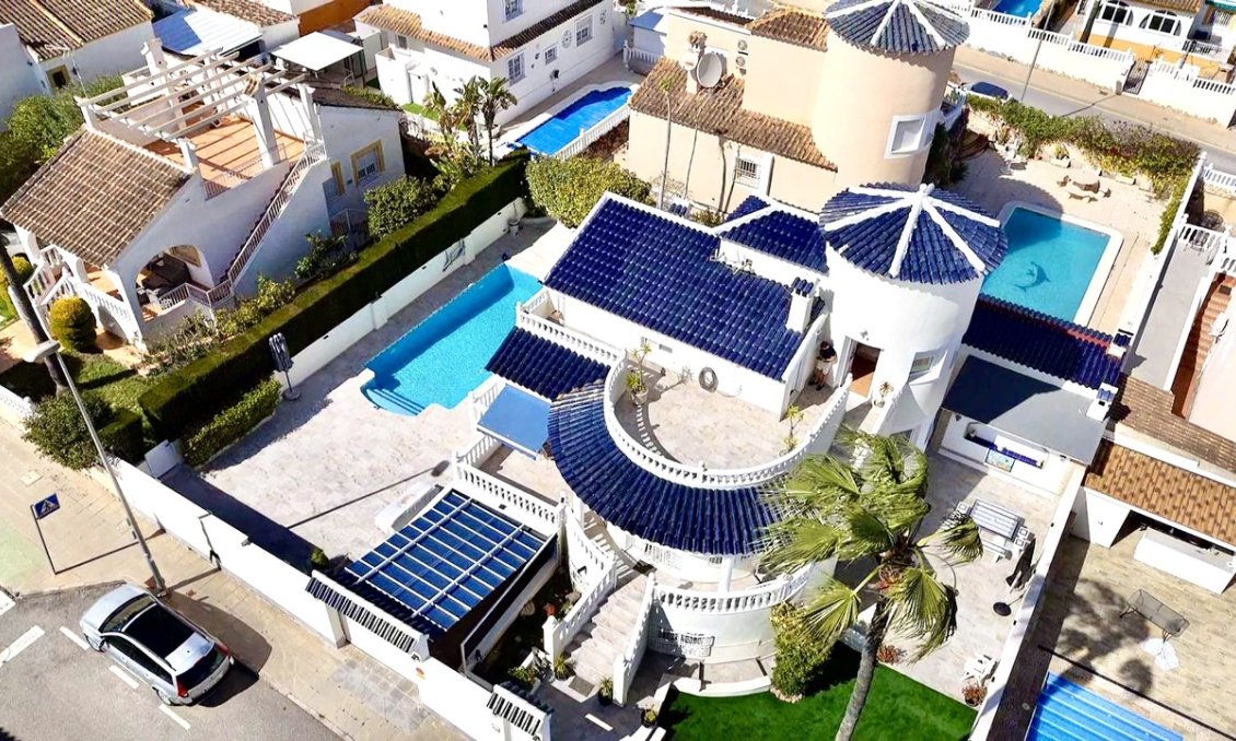 Használt Ingatlanok - Villa -
Pinar de Campoverde - Inland