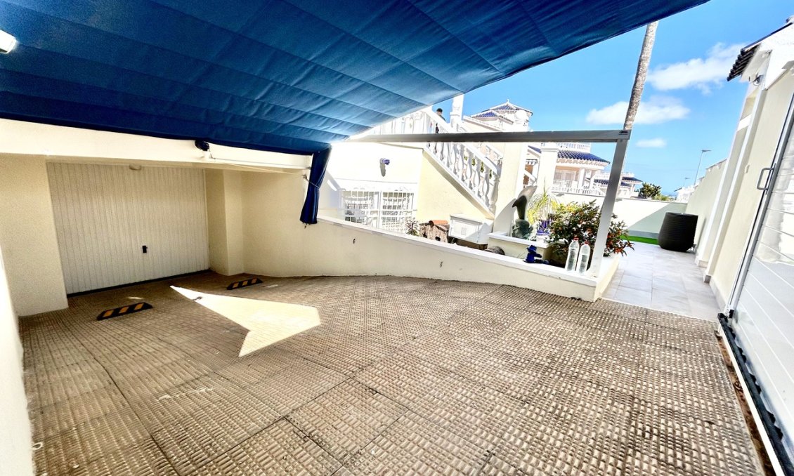 Használt Ingatlanok - Villa -
Pinar de Campoverde - Inland