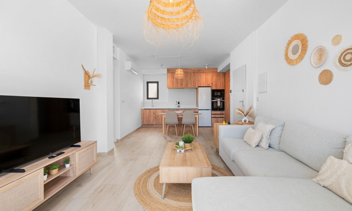 Használt Ingatlanok - Apartman -
San Miguel de Salinas - Inland