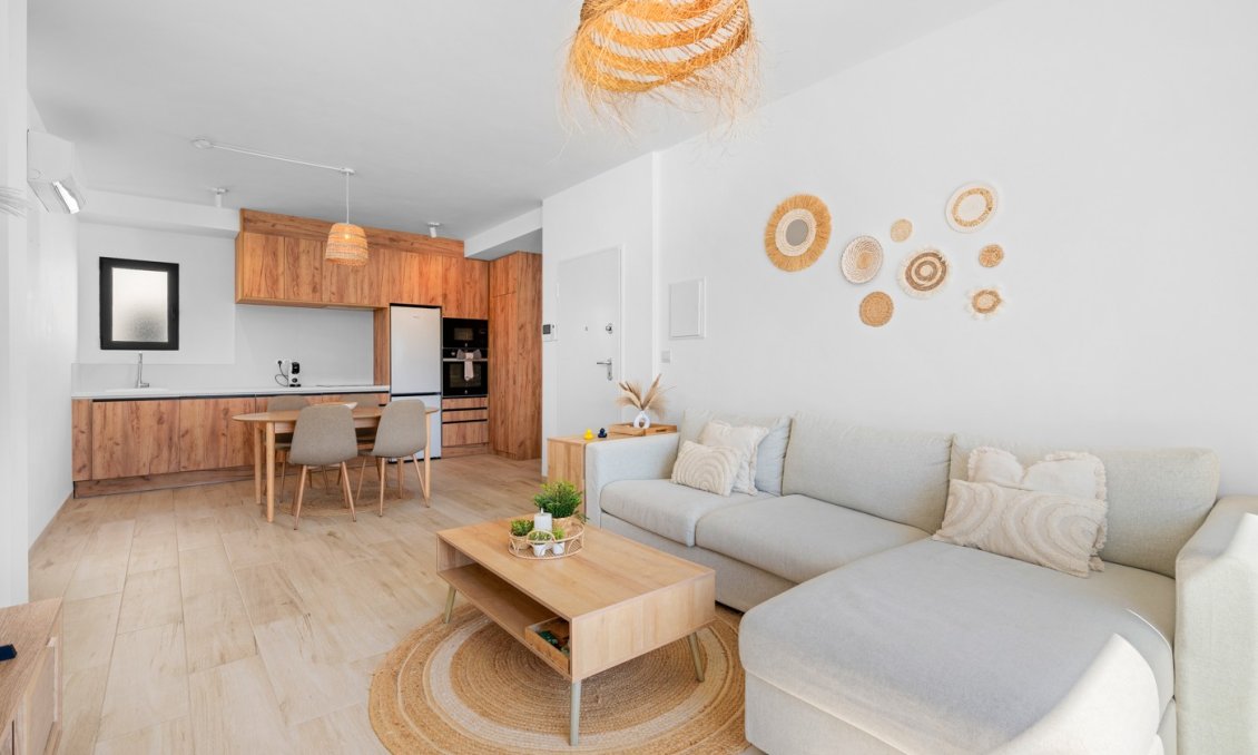 Használt Ingatlanok - Apartman -
San Miguel de Salinas - Inland