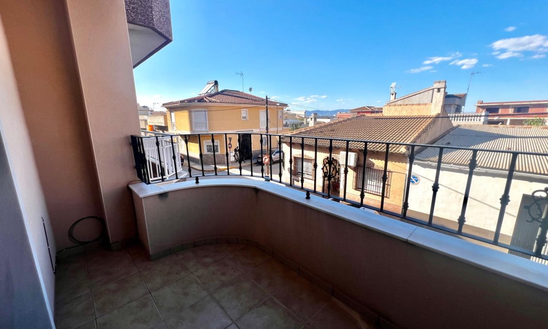 Resale - Apartment -
Rojales