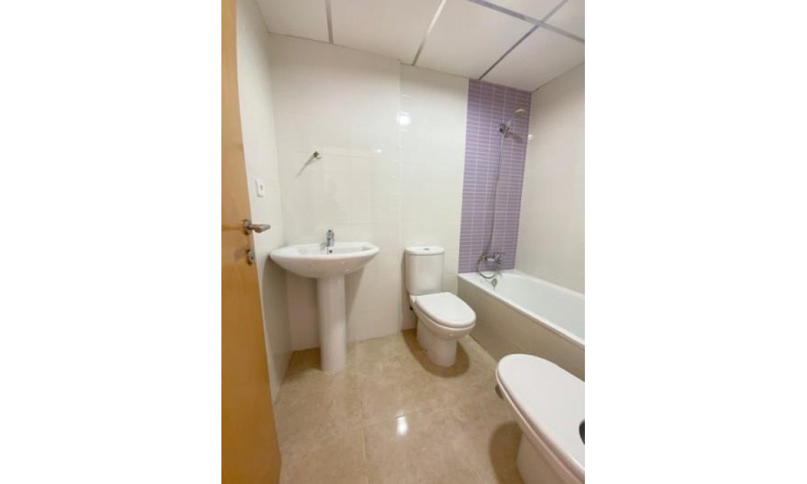 Használt Ingatlanok - Villa -
Roldan - Inland