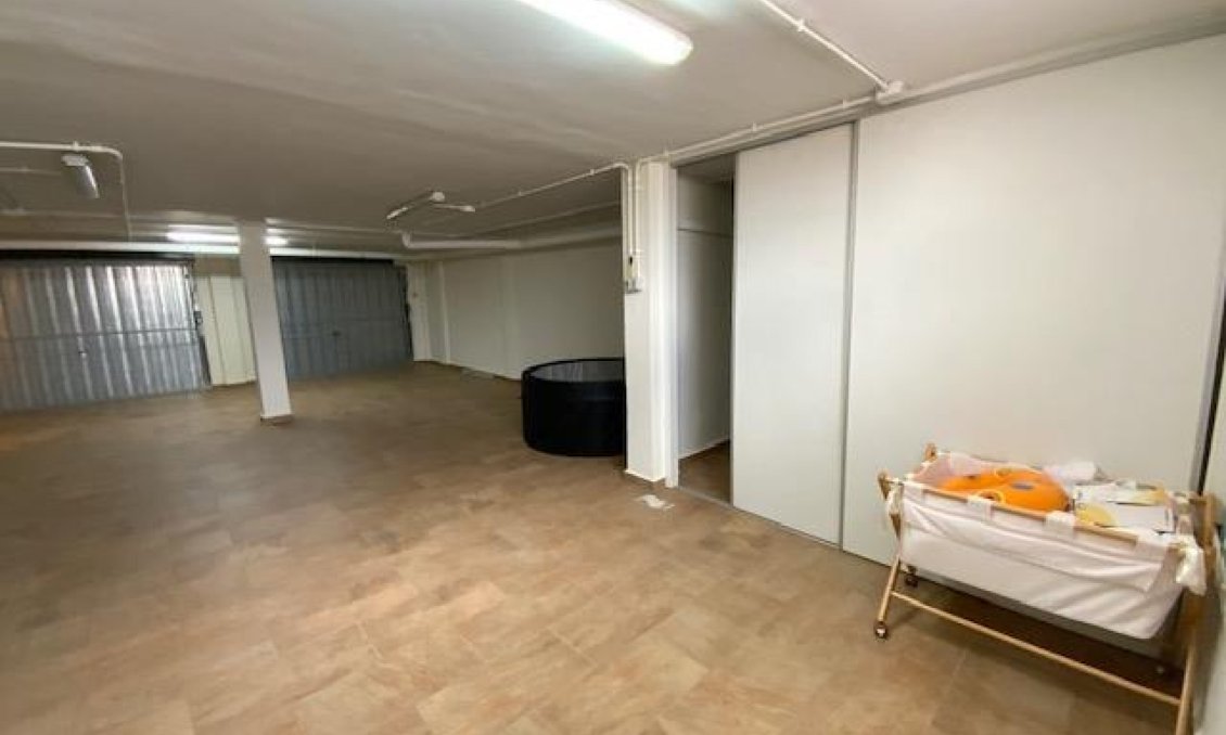 Használt Ingatlanok - Villa -
Roldan - Inland