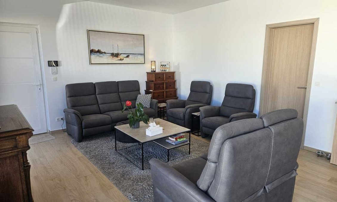 Használt Ingatlanok - Villa -
Torrevieja - Costa Blanca