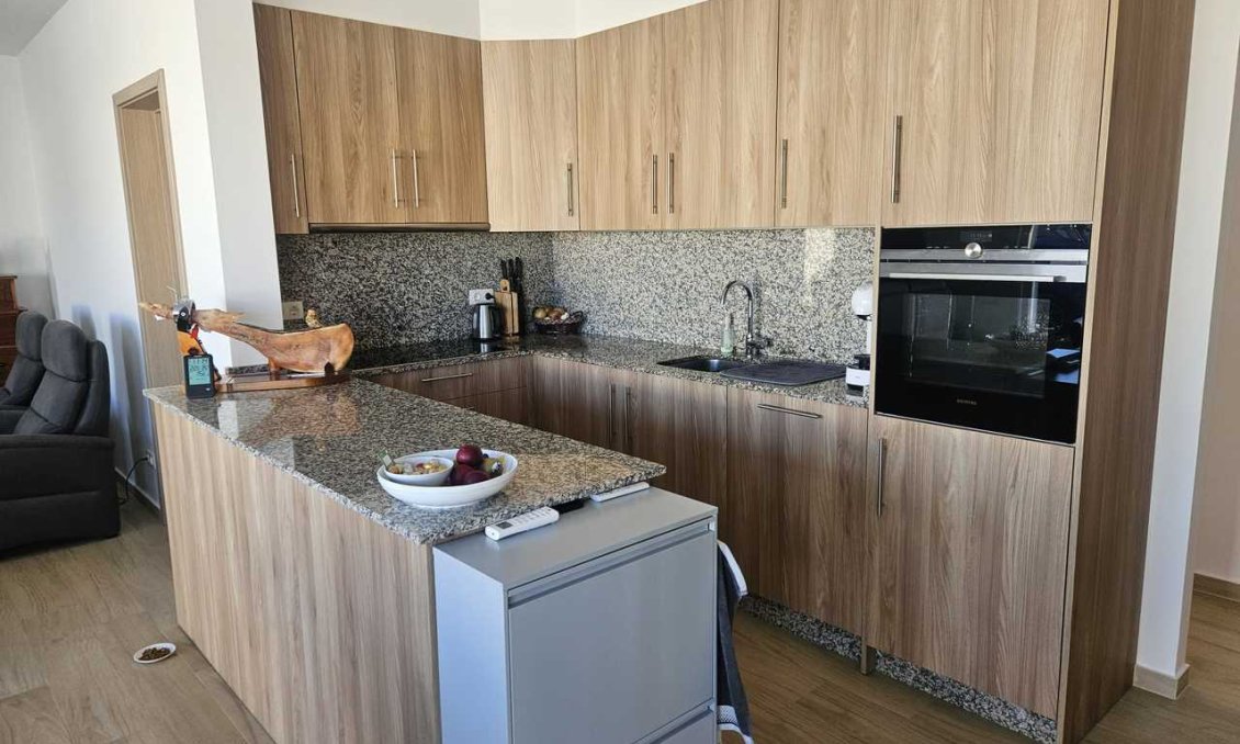 Használt Ingatlanok - Villa -
Torrevieja - Costa Blanca