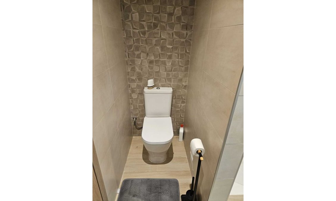 Használt Ingatlanok - Villa -
Torrevieja - Costa Blanca