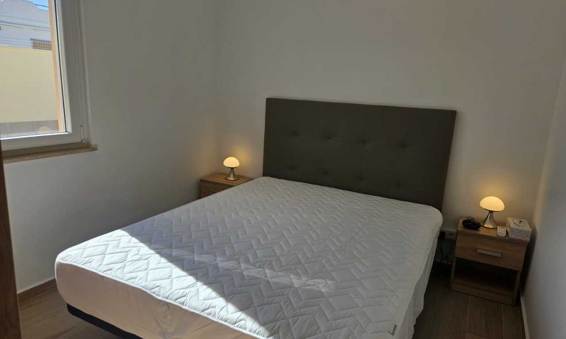 Használt Ingatlanok - Villa -
Torrevieja - Costa Blanca