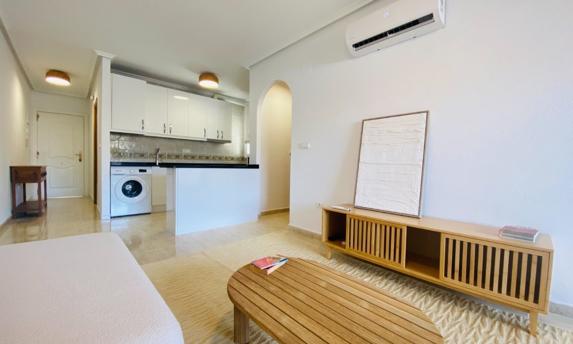 Használt Ingatlanok - Apartman -
Villamartin - Costa Blanca