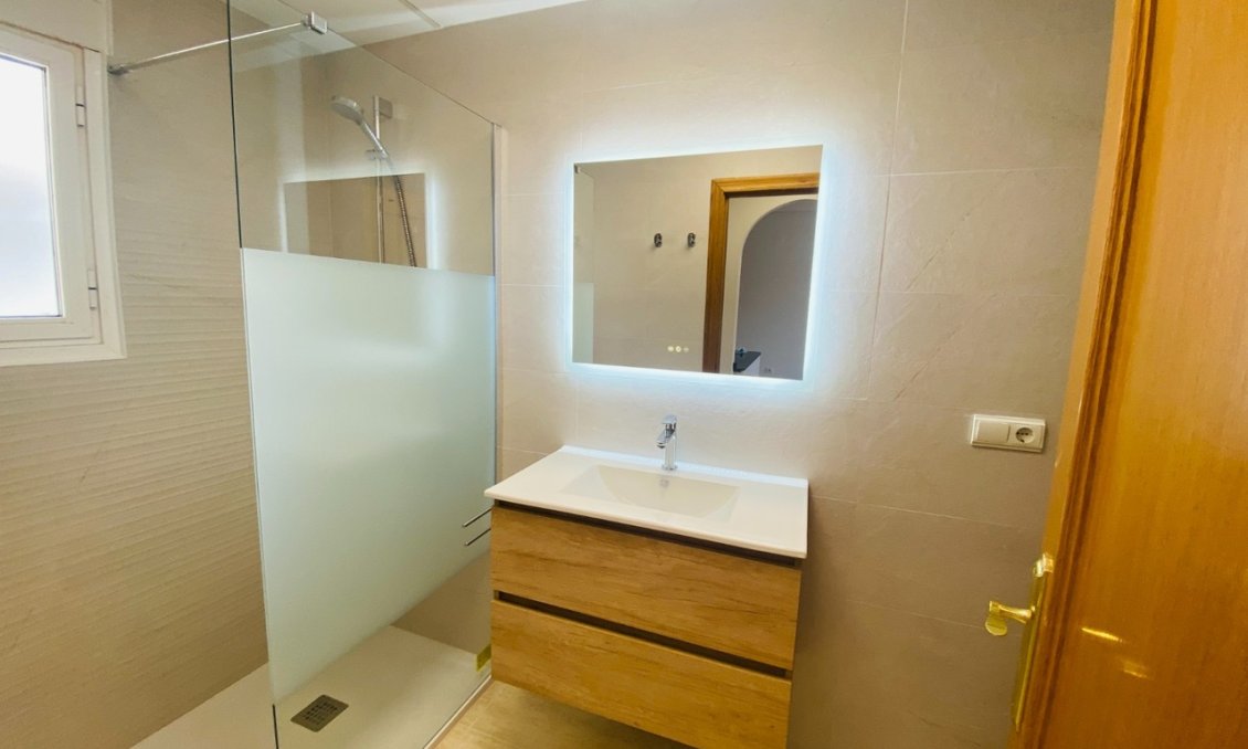 Használt Ingatlanok - Apartman -
Villamartin - Costa Blanca