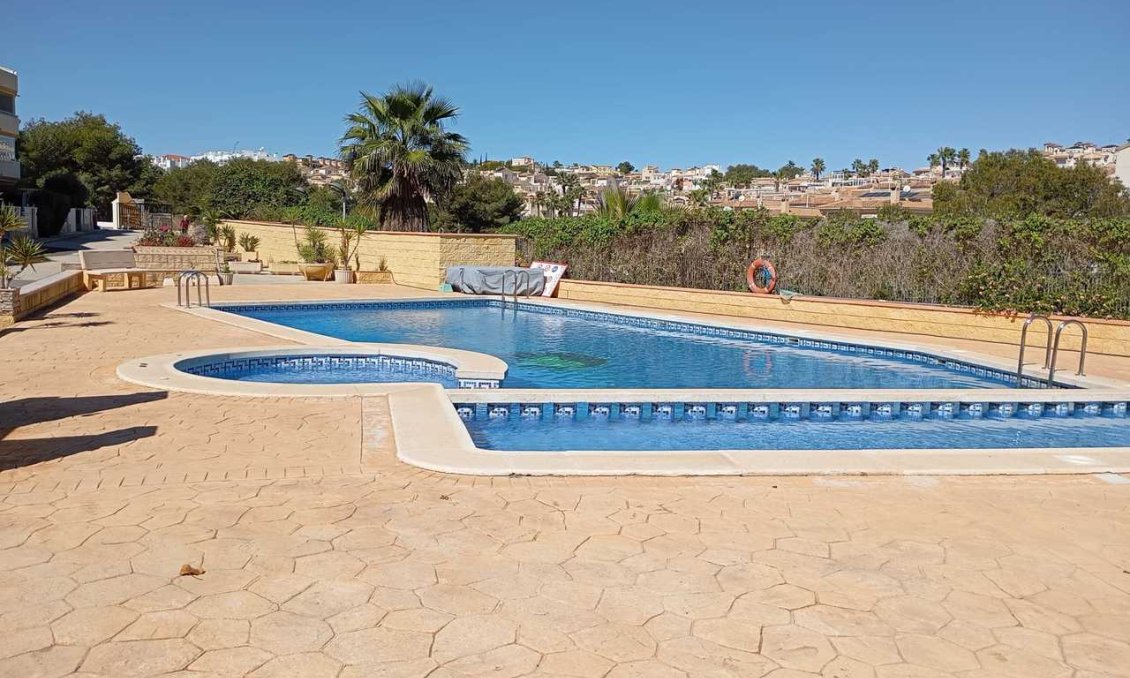 Használt Ingatlanok - Apartman -
Villamartin - Costa Blanca