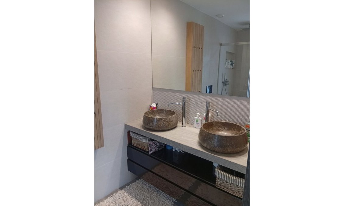 Resale - Villa -
La Finca Golf Resort - Inland