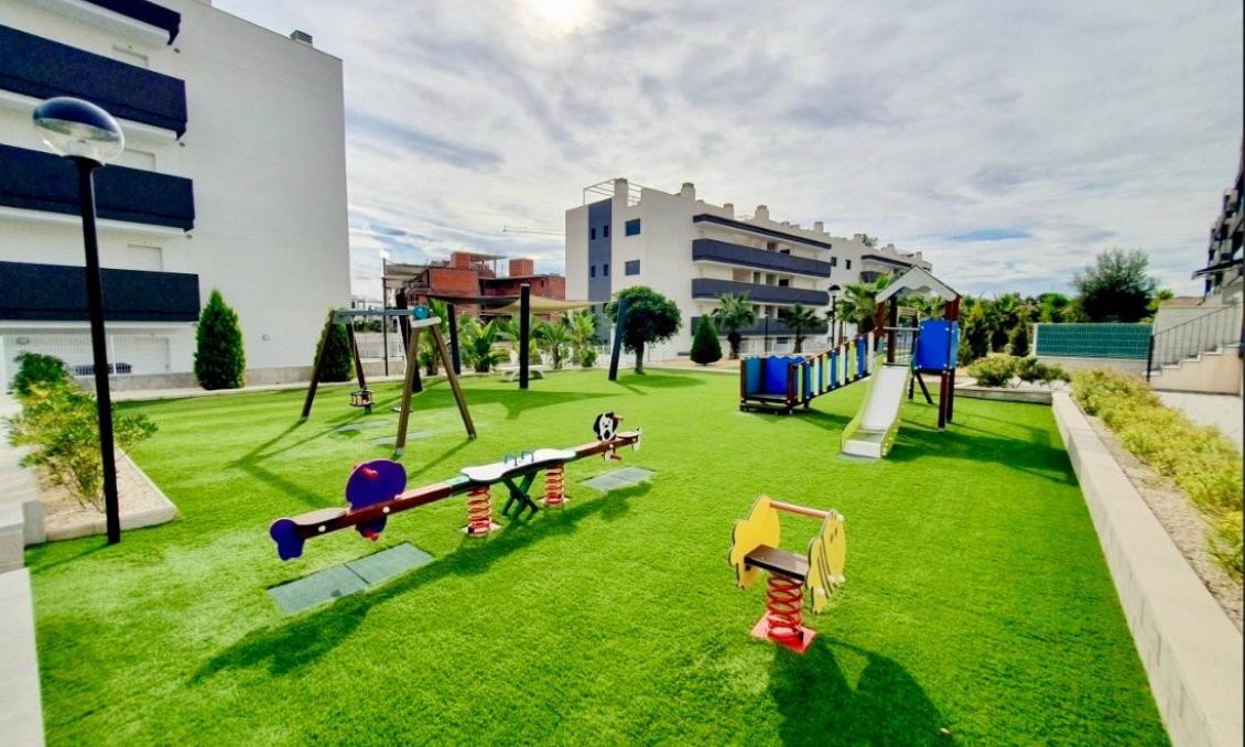 Használt Ingatlanok - Apartman -
Orihuela Costa - Costa Blanca