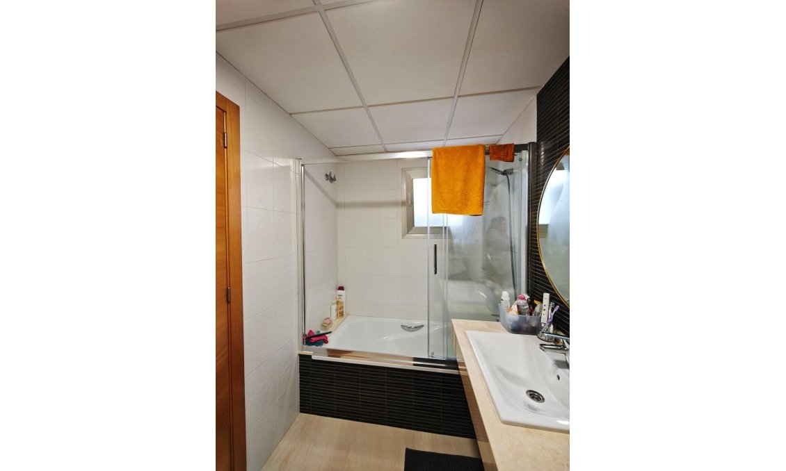 Segunda mano - Apartamento -
San Miguel de Salinas - Pueblo 9