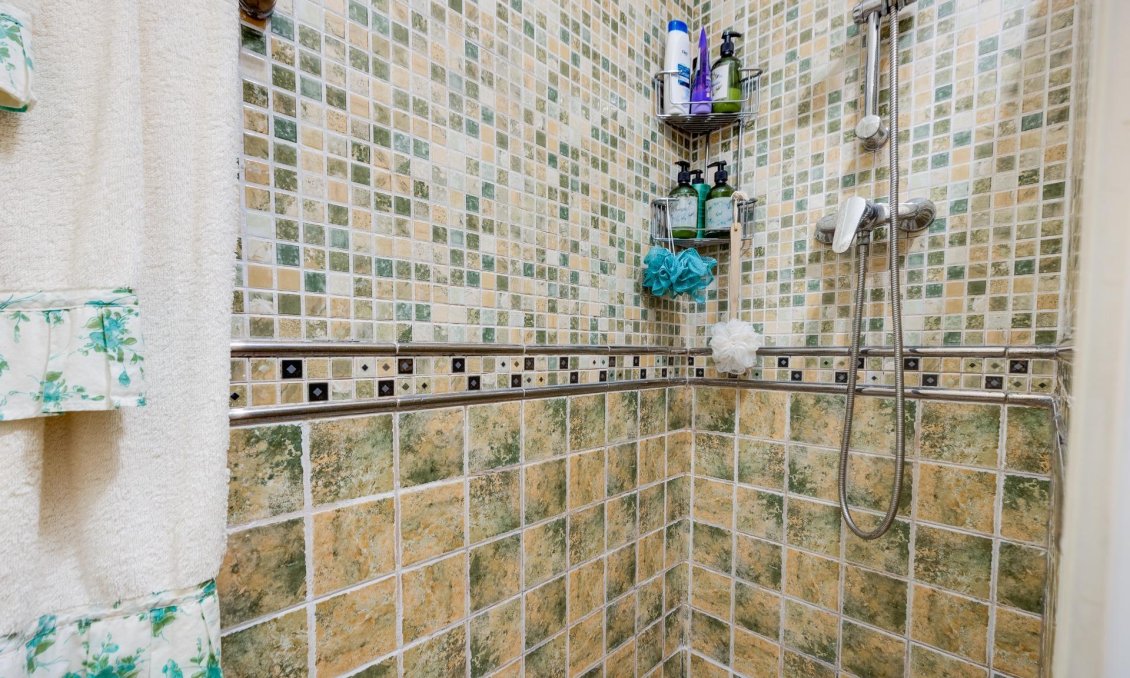 Használt Ingatlanok - Tetőtéri lakás -
Torrevieja - Centrum