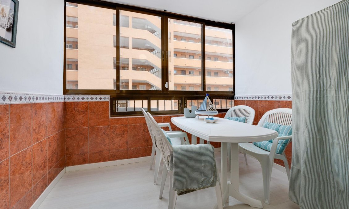 Használt Ingatlanok - Apartman -
Torrevieja - Cabo Cervera