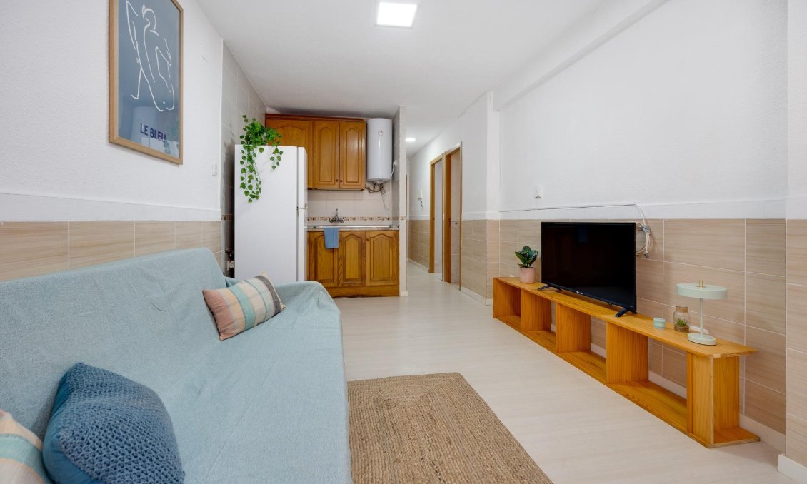 Használt Ingatlanok - Apartman -
Torrevieja - Cabo Cervera