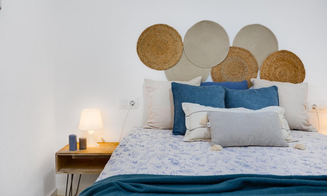 Használt Ingatlanok - Apartman -
Torrevieja - Cabo Cervera