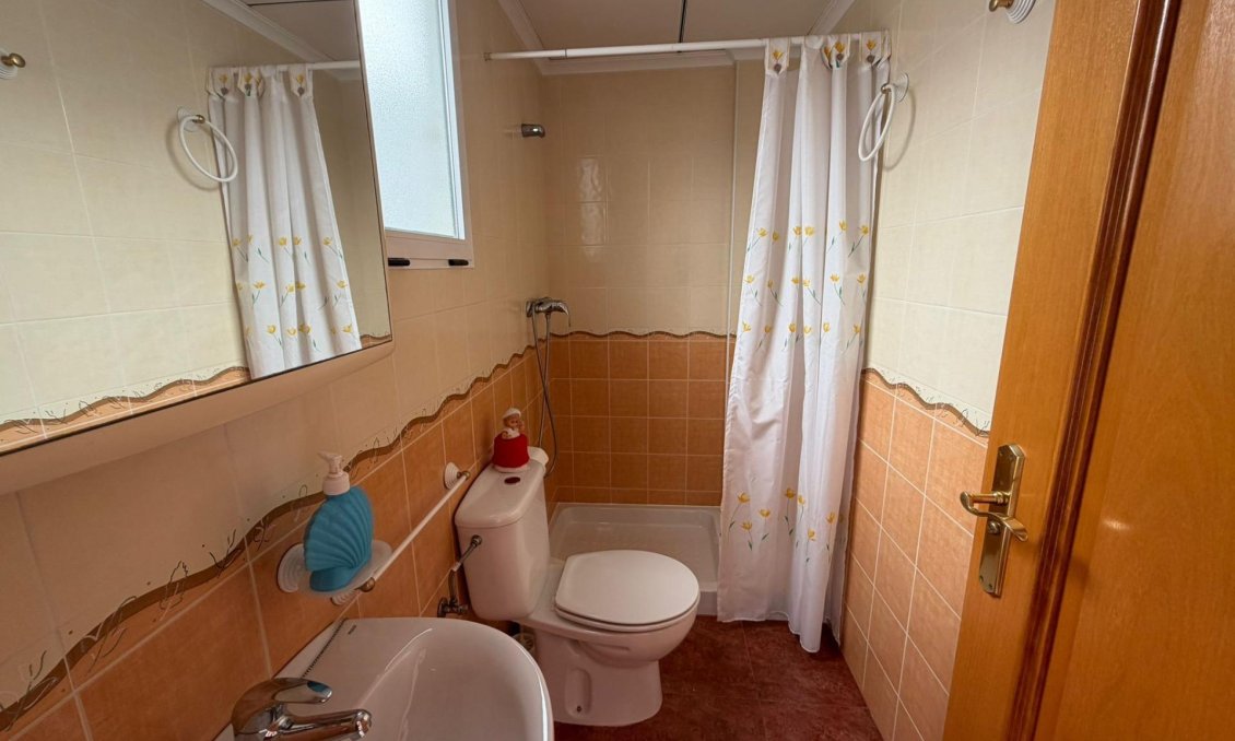 Használt Ingatlanok - Sorház -
Guardamar del Segura - Pueblo