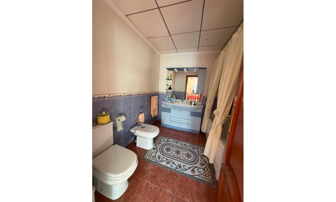 Használt Ingatlanok - Sorház -
Guardamar del Segura - Pueblo