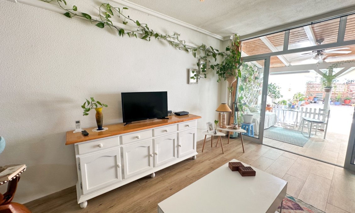 Használt Ingatlanok - Apartman -
Torrevieja - Costa Blanca