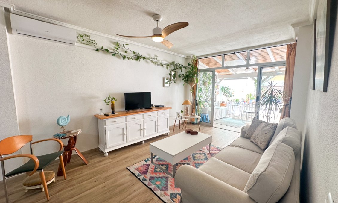 Használt Ingatlanok - Apartman -
Torrevieja - Costa Blanca