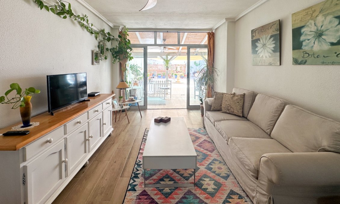 Használt Ingatlanok - Apartman -
Torrevieja - Costa Blanca