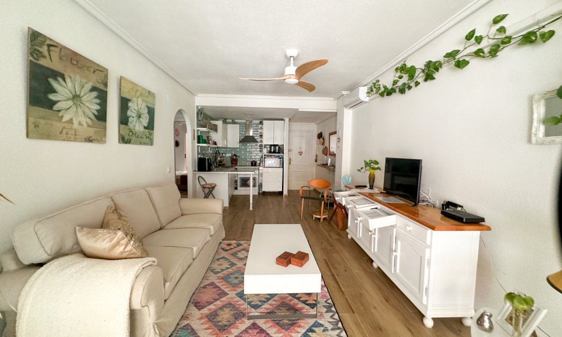 Használt Ingatlanok - Apartman -
Torrevieja - Costa Blanca