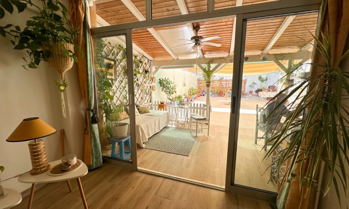 Használt Ingatlanok - Apartman -
Torrevieja - Costa Blanca