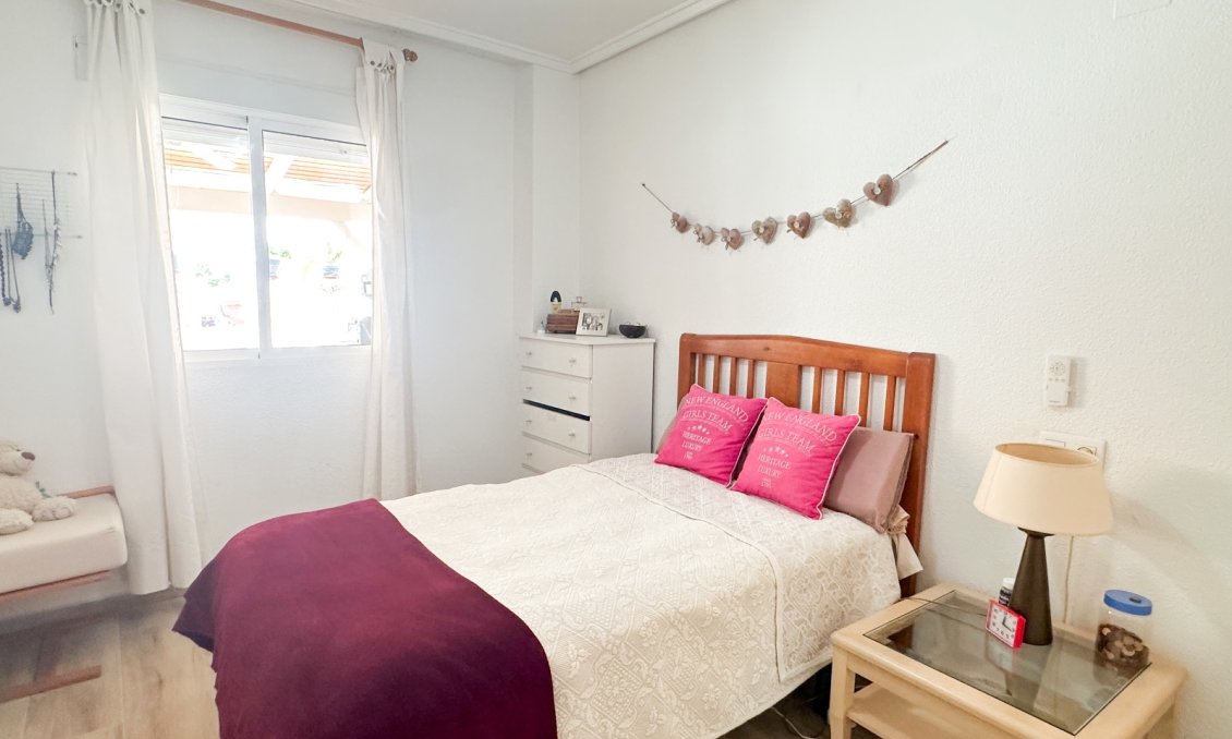 Használt Ingatlanok - Apartman -
Torrevieja - Costa Blanca