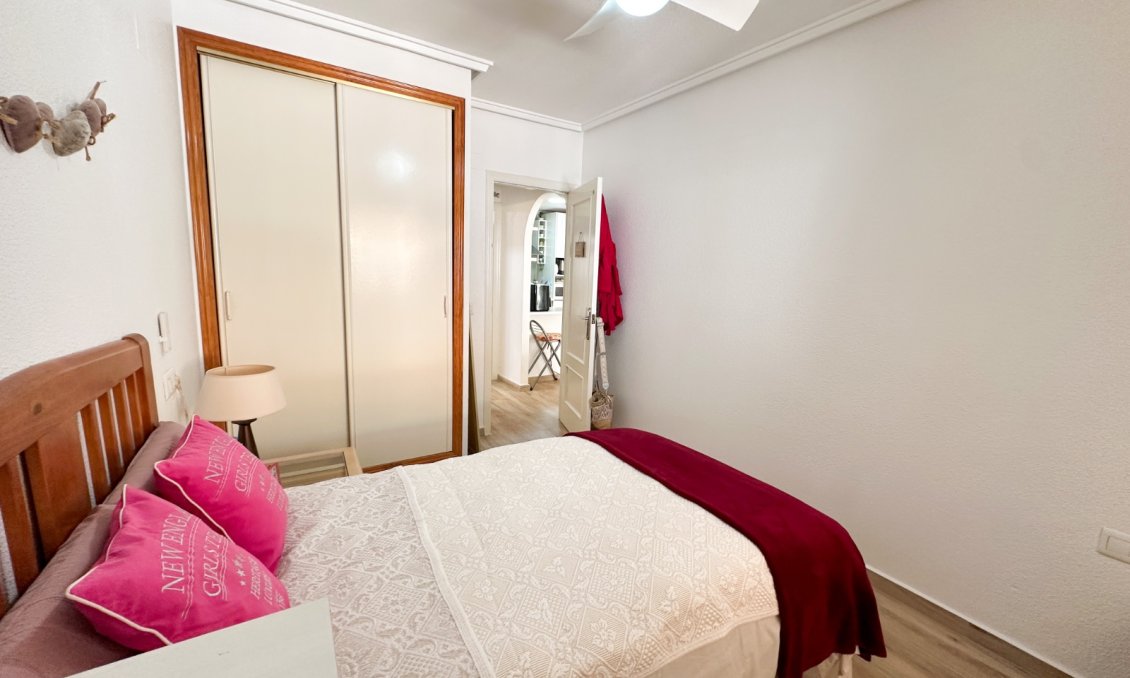 Használt Ingatlanok - Apartman -
Torrevieja - Costa Blanca