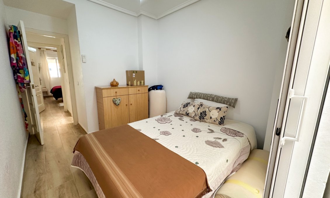 Használt Ingatlanok - Apartman -
Torrevieja - Costa Blanca