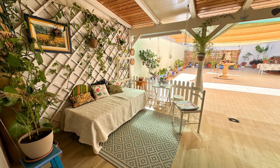 Használt Ingatlanok - Apartman -
Torrevieja - Costa Blanca