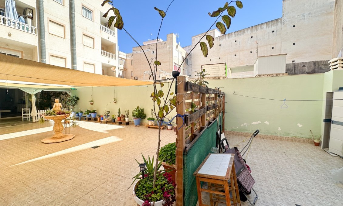 Használt Ingatlanok - Apartman -
Torrevieja - Costa Blanca
