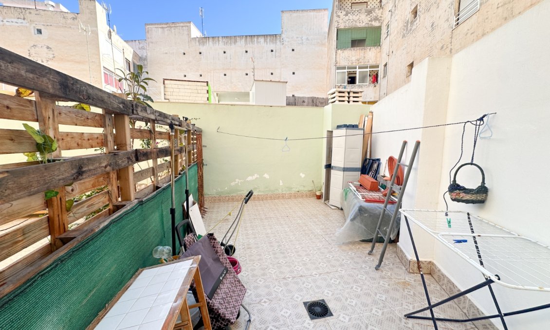 Használt Ingatlanok - Apartman -
Torrevieja - Costa Blanca