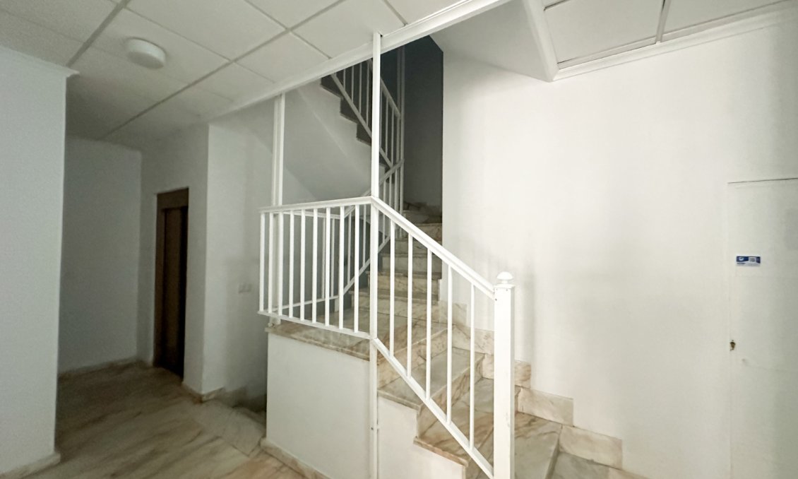 Használt Ingatlanok - Apartman -
Torrevieja - Costa Blanca